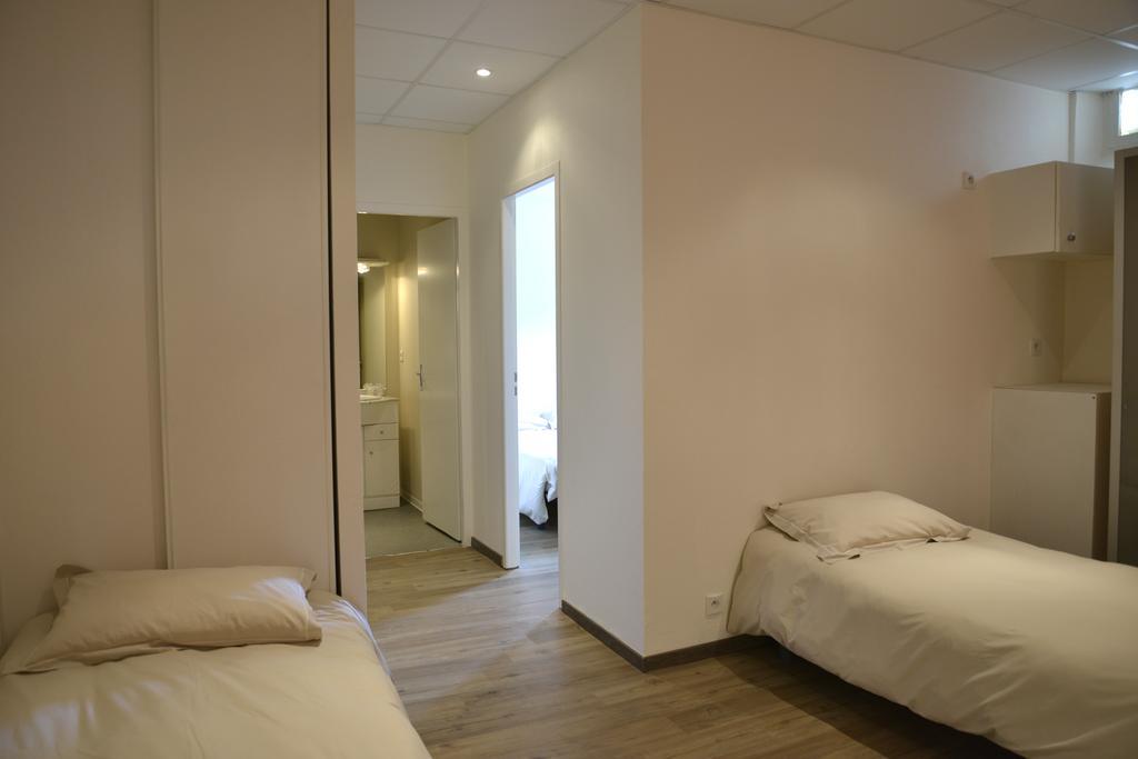 Saint-Sever  Hotel Des Arceaux מראה חיצוני תמונה