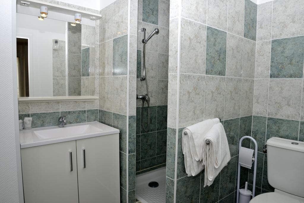 Saint-Sever  Hotel Des Arceaux מראה חיצוני תמונה